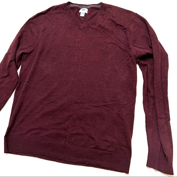 ✅ Old Navy Burgundy Lightweight V-Neck Sweater B18/26 - Picture 2 of 10